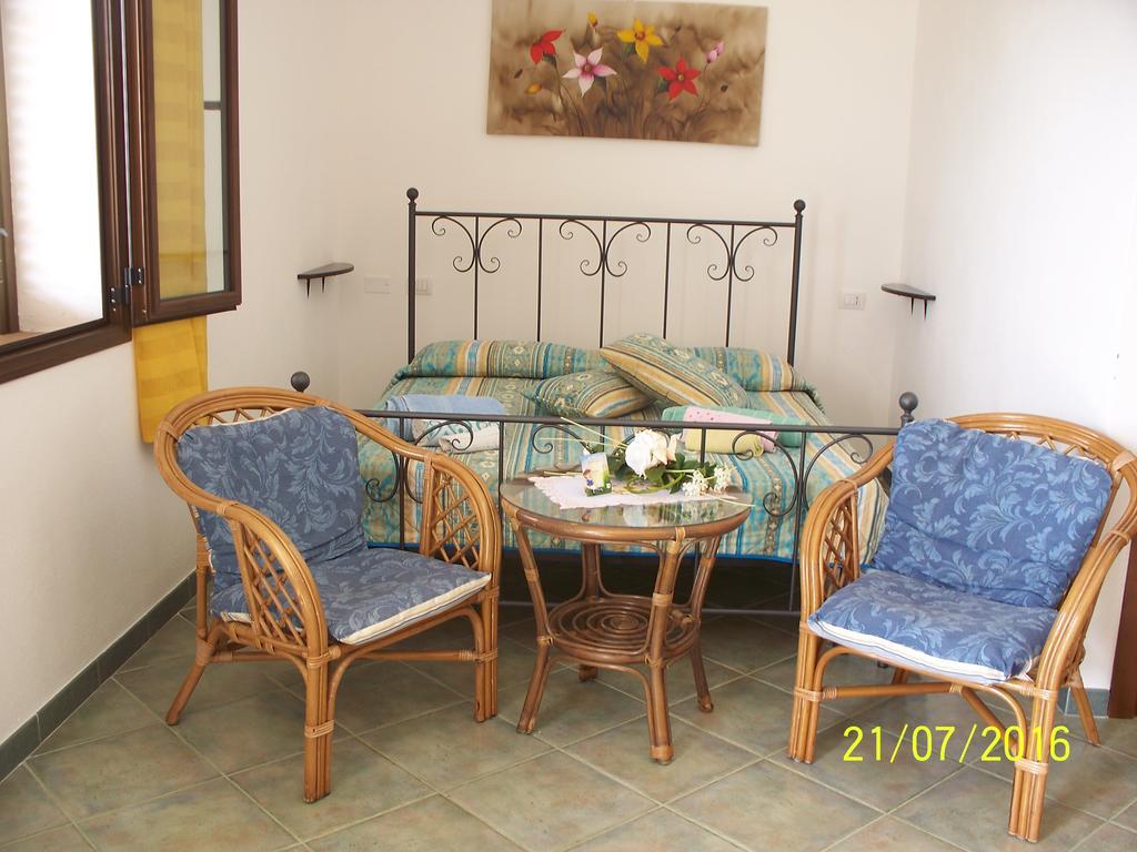 Agriturismo B&B Casteldoria Santa Maria  エクステリア 写真